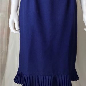 Le Suit skirt and matching jacket